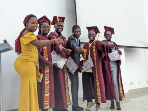 Remise de diplômes CEFECO Sarl 2024