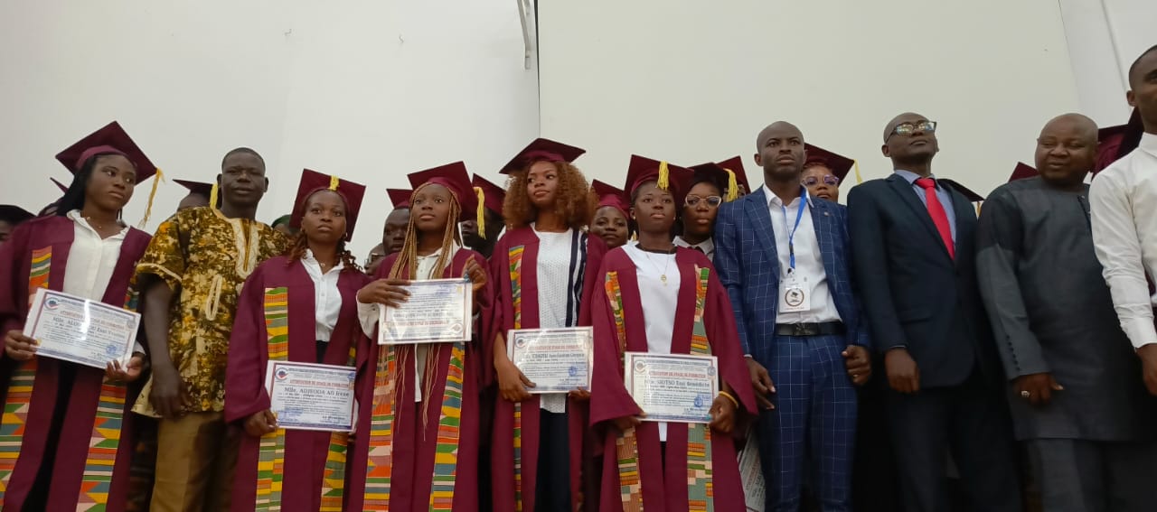 Remise de diplômes CEFECO Sarl 2024